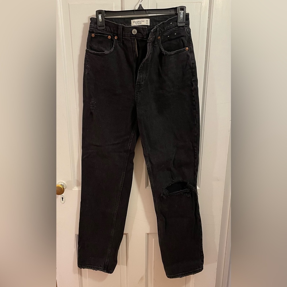 EUC Abercrombie & Fitch 90s Straight Ultra High Rise Jeans